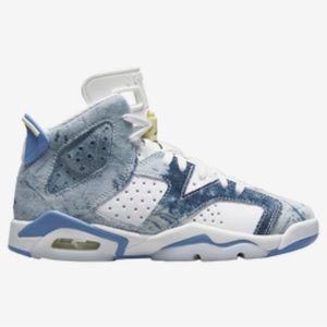 Jordan Retro 6- Boys Grade School